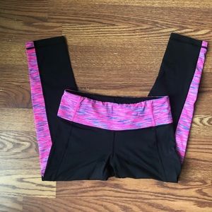 IAB | MFG Capri Workout Leggings